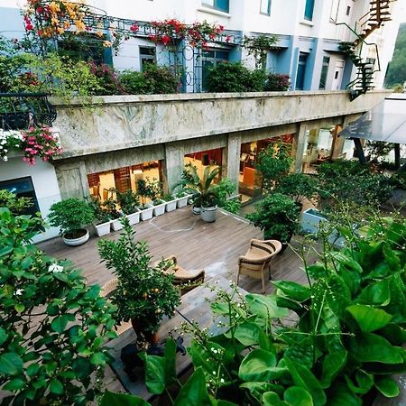 Lake Hills Hotel Ha Long Exterior foto